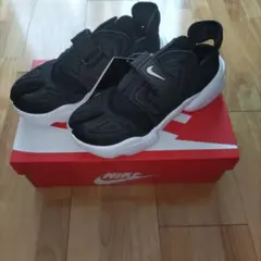 新品・未使用　NIKEアクアリフト　サイズ25
