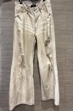 JCAESAR DIRTY DENIMSホワイトデニム いあんくん着用 - メルカリ