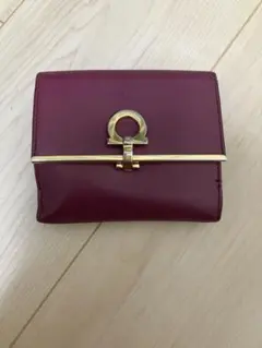 Salvatore Ferragamo 二つ折り財布