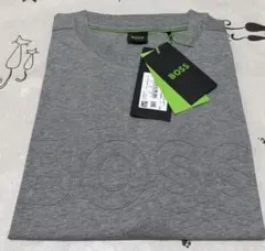 HUGO BOSS 新品未使用　メンズ　tシャツ Mのサムネイル