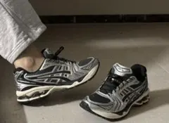 【新品未使用】アシックス ゲルカヤノ14 シルバー　完売品