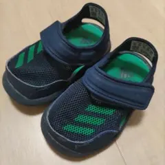 adidas ベビーサンダル 12cm