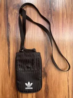 アディダス adidas スマホショルダー