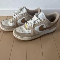 Nike Air Force 1 エアフォースワン　 ベージュ/ホワイト