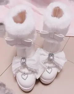 Belchic ラインストーンファーブーツ ホワイト 量産型ブーツ