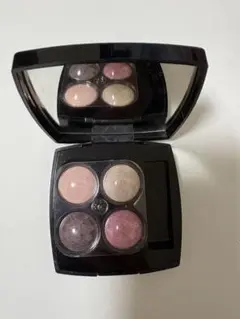 CHANEL レキャトルオンブル 31 ローズアンヴォレ