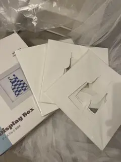 スリーコインズ　Display Box ディスプレイBOX スリコ　台紙のみのサムネイル