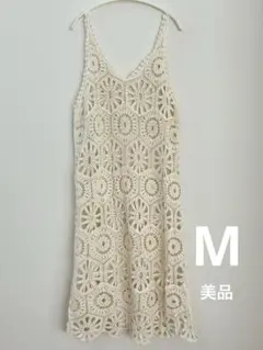 クロシェ編み　ワンピース　クロシェあみ　アイボリー　しまむら