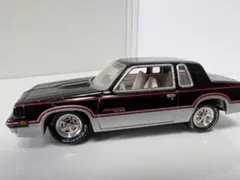 J L 1/64 1983 Hurst Oldsmobileのサムネイル