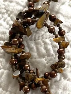 Item thumbnail for item f79ab5c8-d925-4d3e-a4a3-a06032b122ea