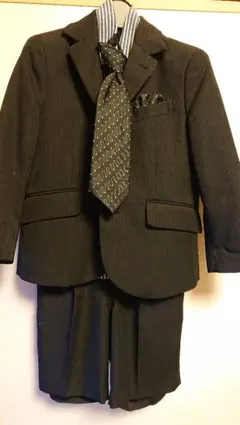 OLIVER HOUSE 黒スーツ 100cm ネクタイ付き