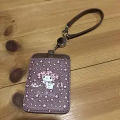 マイメロディピンクヒョウリール付き定期入れ