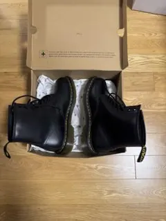 ドクターマーチン　8ホール