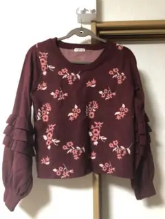 axes femme バーガンディ　ニット、セーター