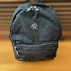 キプリング　リュック　黒