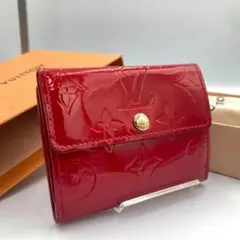 極美品✨ルイヴィトン　ラドロー　ヴェルニ　レッド系 ルイヴィトンラドロー 小銭入れ 14125 アマラント レディース