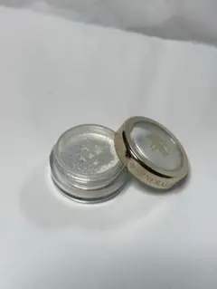 ONLY MINERALS ダイヤモンドグリッター アイシャドウのサムネイル