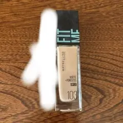 Maybelline Fit Me Matte + Poreless 103