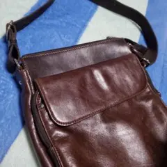 ブラウン レザー ショルダーバッグ 中型