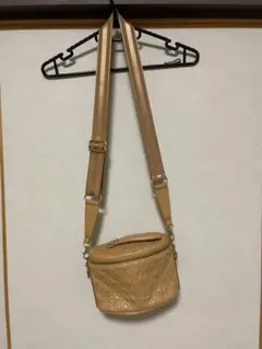 ZARA ベージュ キルティング ショルダーバッグ