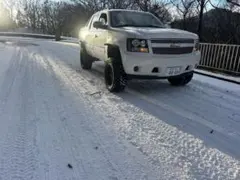 シボレー シルバラード 4wd リフトアップ公認 新車並行 検タンドラ 