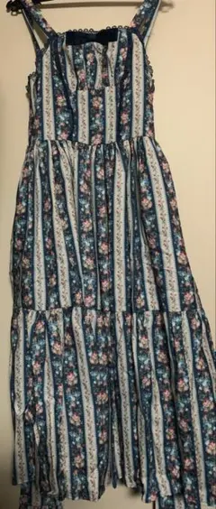 axes femme kawaii新品★ストライプローズ柄ジャンスカ・ブルーM