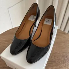 ランバンオンブルー エナメルパンプス 23㎝ 黒のサムネイル