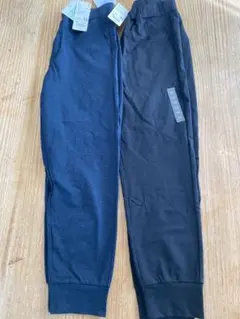 ユニクロ ウルトラストレッチエアリズムジョガーパンツ 140ブラック ブルー