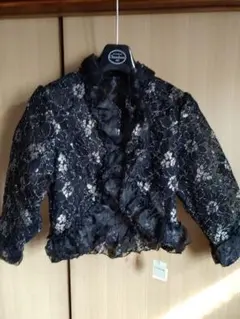 新品 黒いラメ入りレース 長袖ボレロフリル付きフォーマル