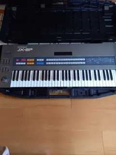 Roland　JX-8P　ビンテージシンセサイザーのサムネイル