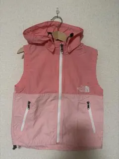 【THE NORTH FACE】フード付きベスト 110センチ　ピンク