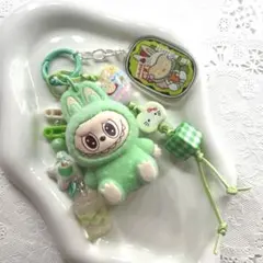 ラブブ キーホルダー ストラップ