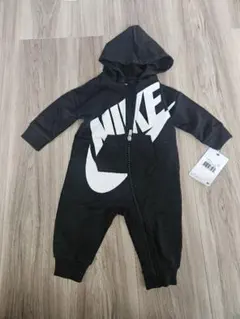 【公式】新品 NIKE ロンパース フード ベビー服 6M 65cm