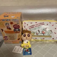 匿名★クレヨンしんちゃん加湿器、サンリオキティちゃんコラボポーチ、マスコット