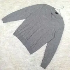 【ユニクロ】✨️春物✨️ ライトグレー Vネック 長袖ニット 薄手 Lサイズ