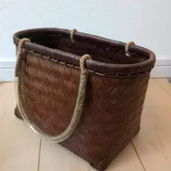 かごバッグ　持ち手あり