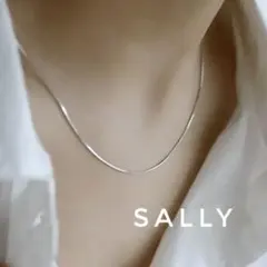 人気【シルバー】ステンレス　シンプル1mm華奢スネークチェーン　ネックレス