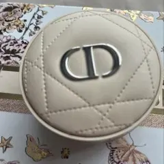 Dior フォーエバー クッションパウダー ラベンダー フェイスパウダーのサムネイル