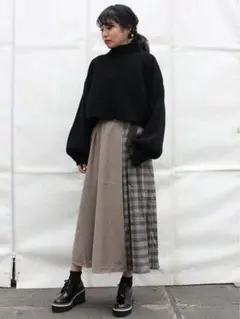 BARAK サイドプリーツスカートのサムネイル