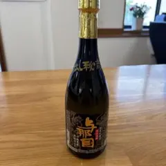13年瓶熟成】琉球泡盛 久米島の久米仙 ブラック 5年古酒 2013年詰口