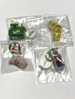 飲み物　食べ物　カプセルトイ　4個セット