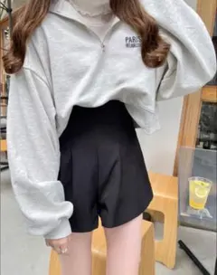 新品未使用タグ付き GRL ハイウエスト タックショートパンツ 【at1647】