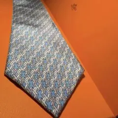 D*T様 【休日特価】HERMES エルメス ネクタイ 幾何学H柄 スカイブルー