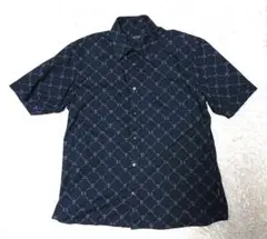 希少 バーバリーブラックレーベル 半袖 L相当 黒 モノグラム 総柄 洗濯済