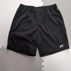 YONEX　VERY COOL 黒 ハーフパンツ