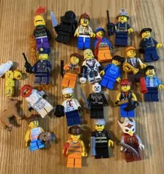 LEGO 正規品　ミニフィグ✖️20 戦士　ポリス　絵描き　チーマ　街の人
