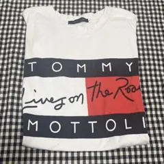 トミーヒルフィガー Tシャツ