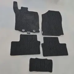 美品 ☆70カムリ純正フロアマットブラック - メルカリ