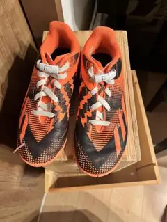 adidas フットサルシューズ 19cmのサムネイル