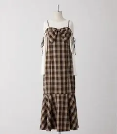 背中あき配色リボンシャーリングロングワンピ グレー系 NICE CLAUP